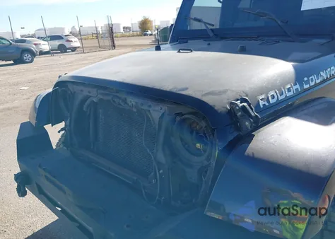 2010 Jeep Wrangler Unlimited Sahara из США, поврежденный, VIN 1J4BA5H12AL141419